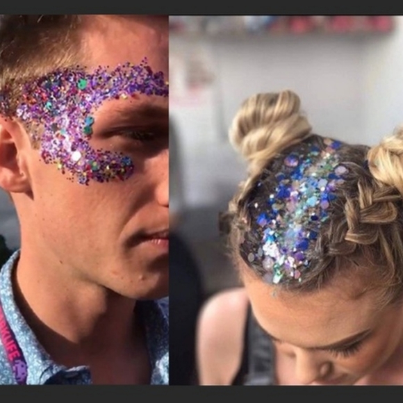 Body Glitter - Picture 1 of 4